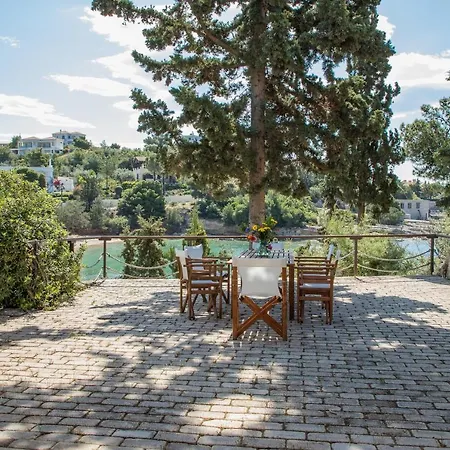 Grand Bleu Porto Heli Beachfront House Exterior photo